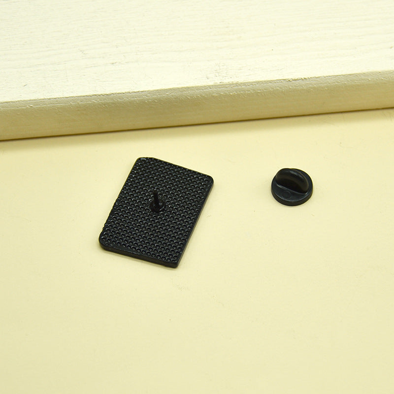 Fashion New Cartoon Retro Game Console Brooch