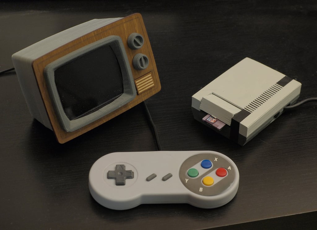 GAME CONSOLE